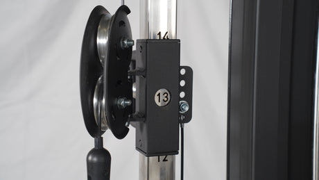 SKEISO BJL-05A cable trolley, adjustment handle and chrome guide close-up